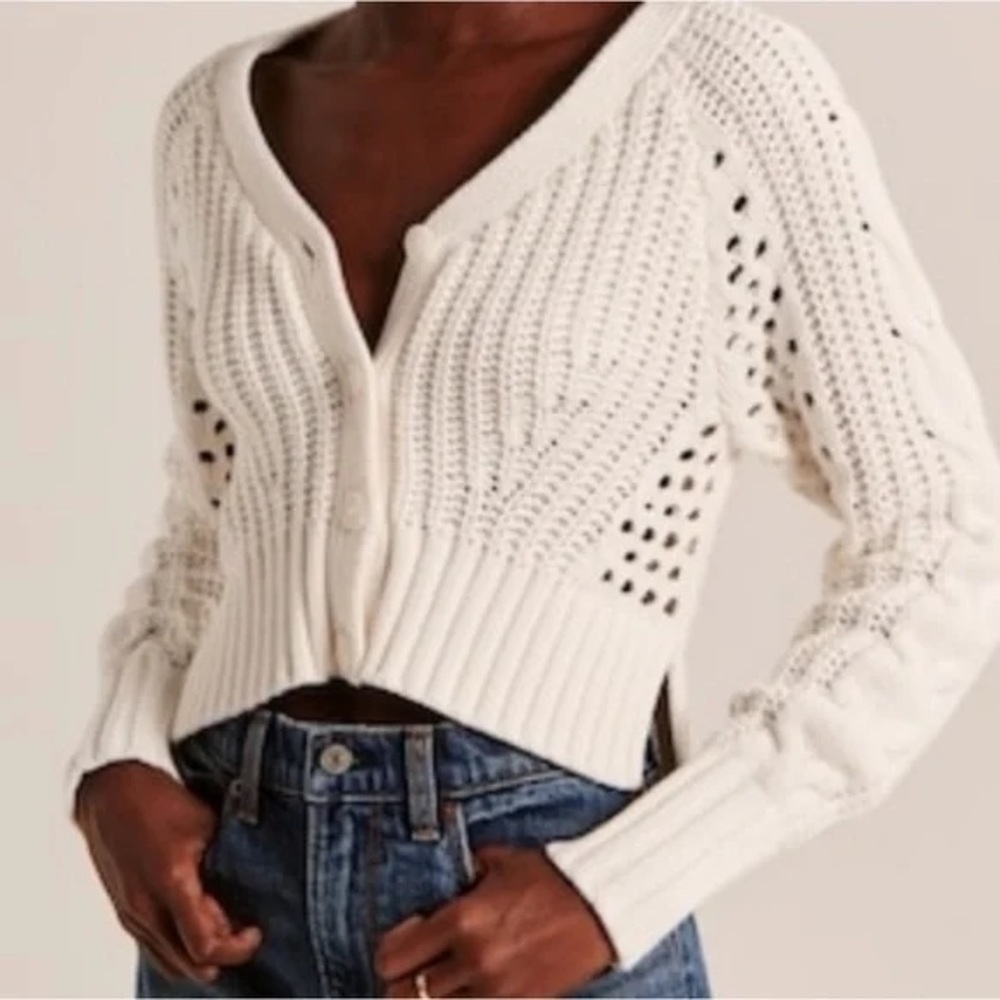 Abercrombie & Fitch Cropped Loose Knit Cotton Cardigan in Tan Women’s Size Small